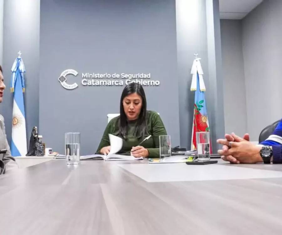 Alumnos de diversas carreras ganarán experiencia profesional en el Ministerio de Seguridad