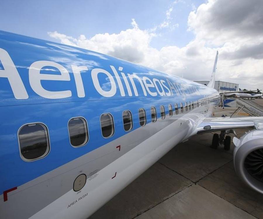 Aerolíneas Argentinas: regresan los vuelos nocturnos con tarifas “Super Promo”