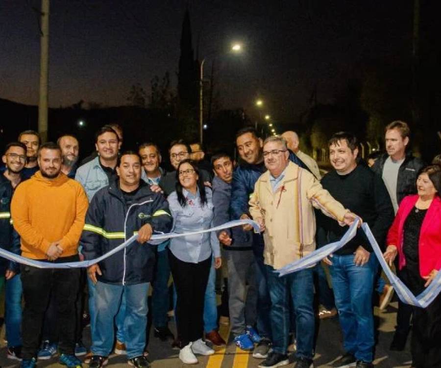 Tinogasta: Raúl inició su agenda inaugurando obras de urbanización en la ciudad