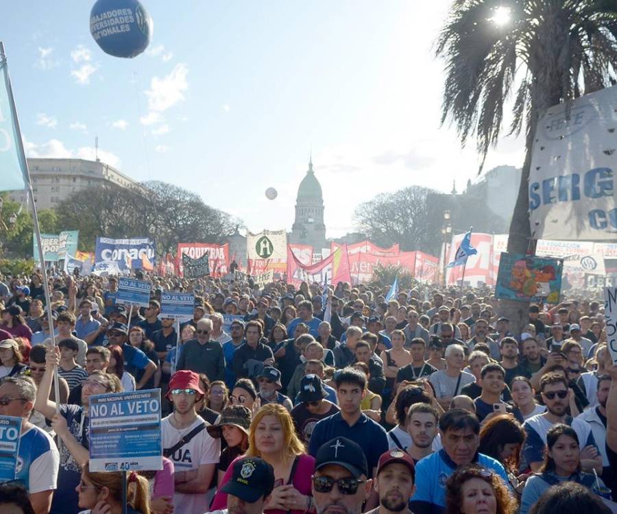 Las fuerzas del aula: un millón de personas contra el veto de Milei