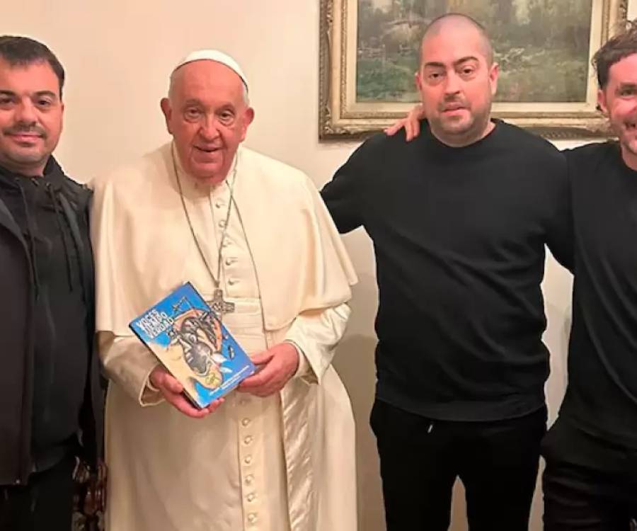 Francisco recibió en el Vaticano a 