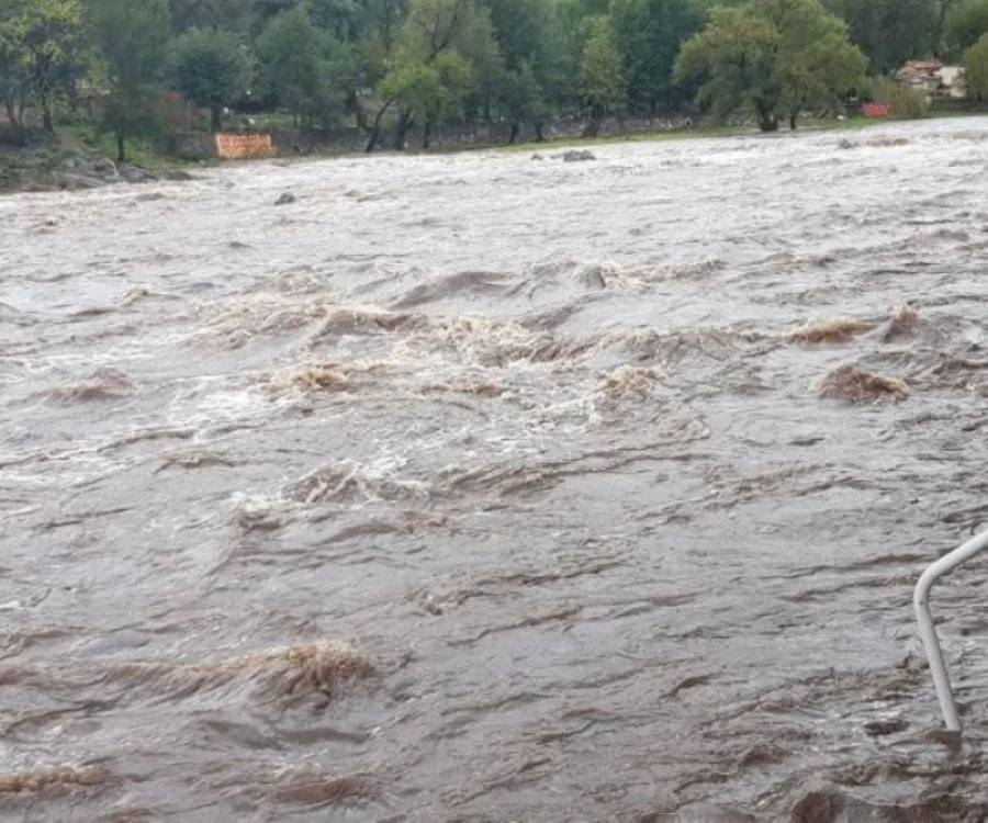 Alerta por la crecida de ríos en Huillapima