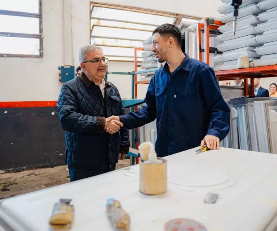 NEBA planifica ampliar su producción con apoyo de la Provincia y el Consejo Federal de Inversiones