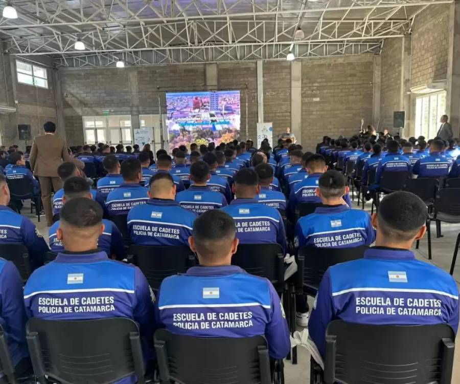 Capacitaron en principios de seguridad vial a policías de Catamarca