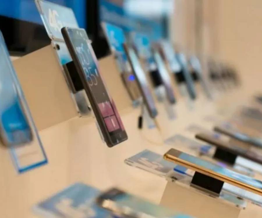 Liquidan celulares con más del 50% de descuento y hasta 12 cuotas sin interés: cómo acceder