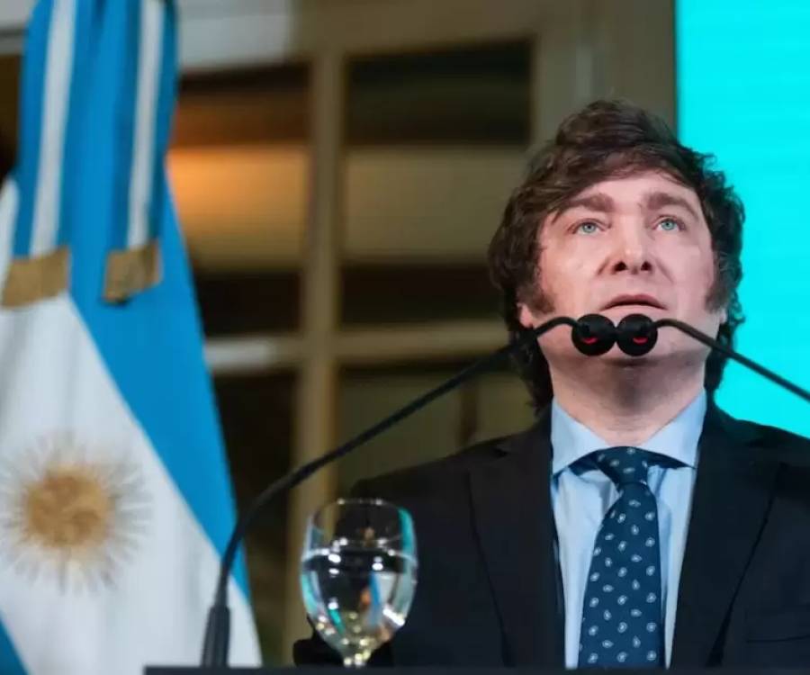 Golpe a los gobernadores: Milei firmó el veto a la ley de distribución de ATN