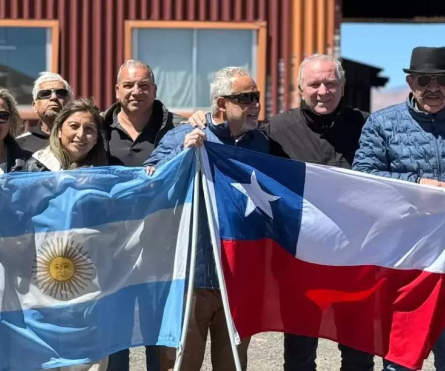 El vicegobernador Dusso y el alcalde de Copiapó celebraron la apertura permanente del Paso de San Francisco