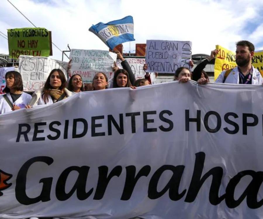 Tras meses de conflicto, trabajadores del Garrahan lograron un aumento del 61%
