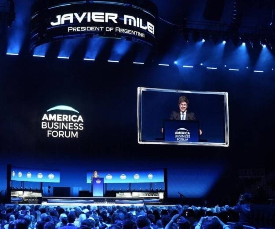 Milei llamó a conformar un “consenso capitalista” y una “gran coalición de crecimiento”