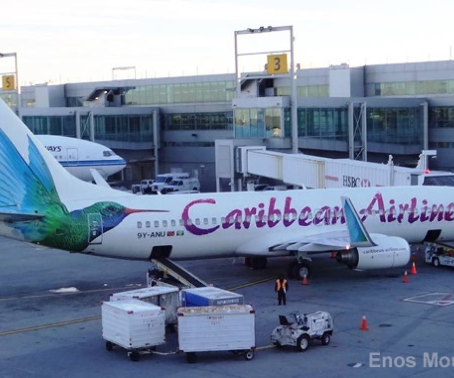 Seis aerolíneas suspenden sus vuelos a Venezuela tras el aumento de actividad militar de EE.UU