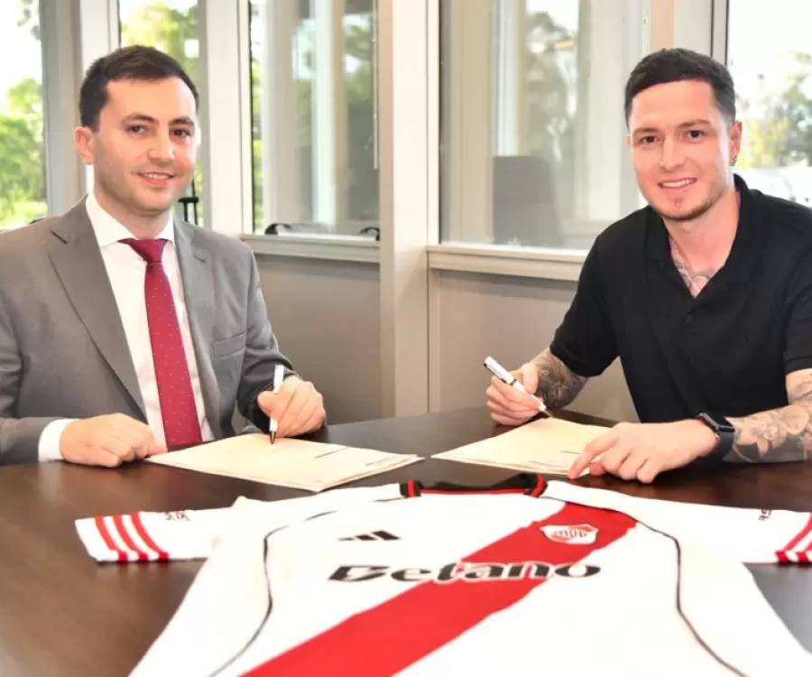 EL COLO MORENO EN RIVER!