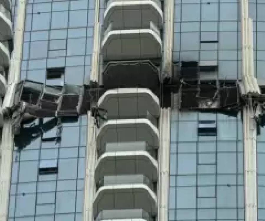 Irán volvió a apuntar a países del Golfo y atacó el centro financiero de Dubai