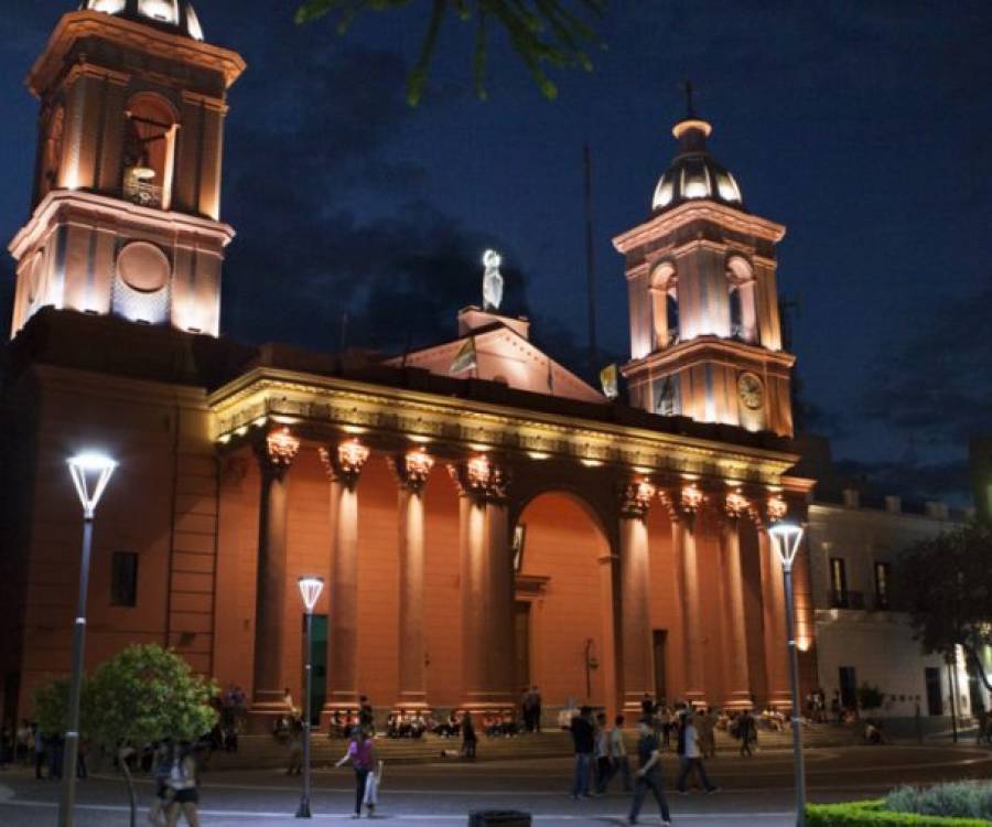 Chincho Poroto cierra el mes con funciones, libro y estreno virtual