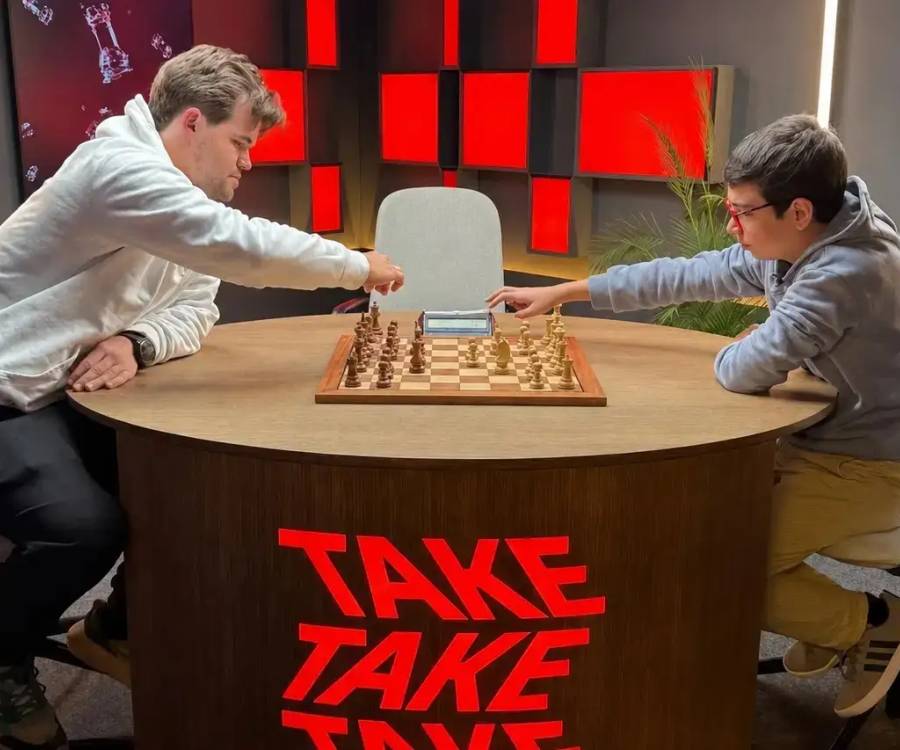 Faustino Oro venció a Magnus Carlsen en una partida de blitz