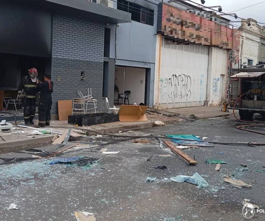 Incendiaron un local en pleno centro y los atraparon cuando huían hacia Tucumán