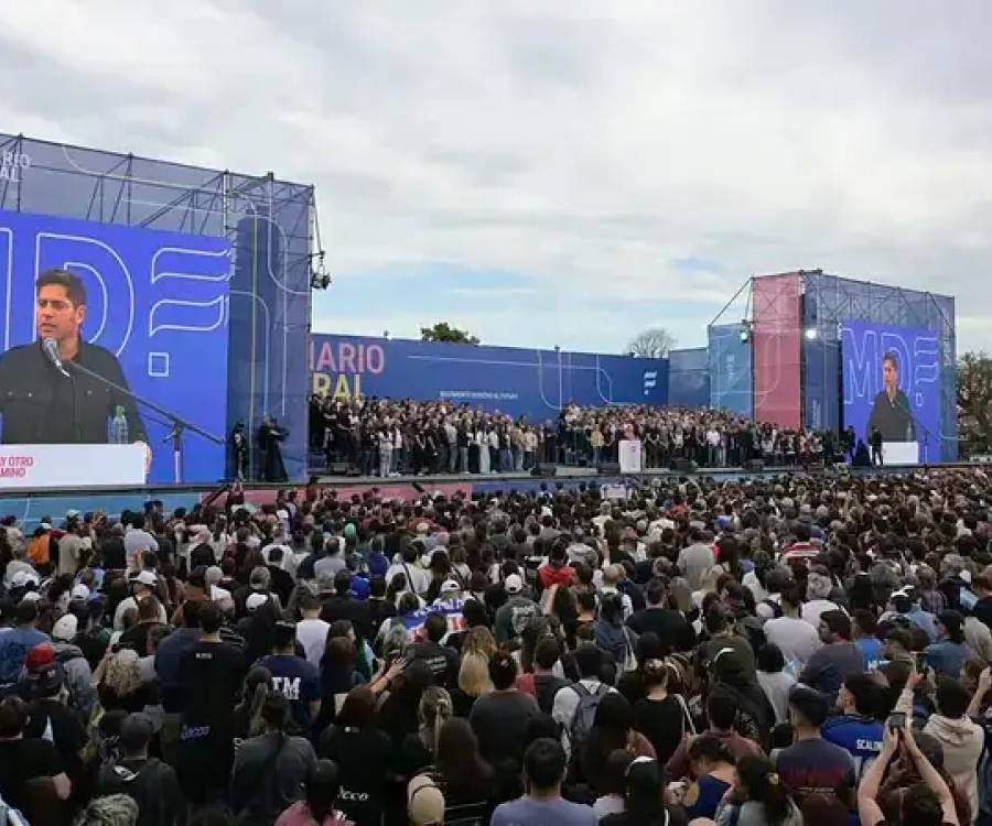 “Vengo a invitarlos a empezar una historia nueva, distinta y mejor”