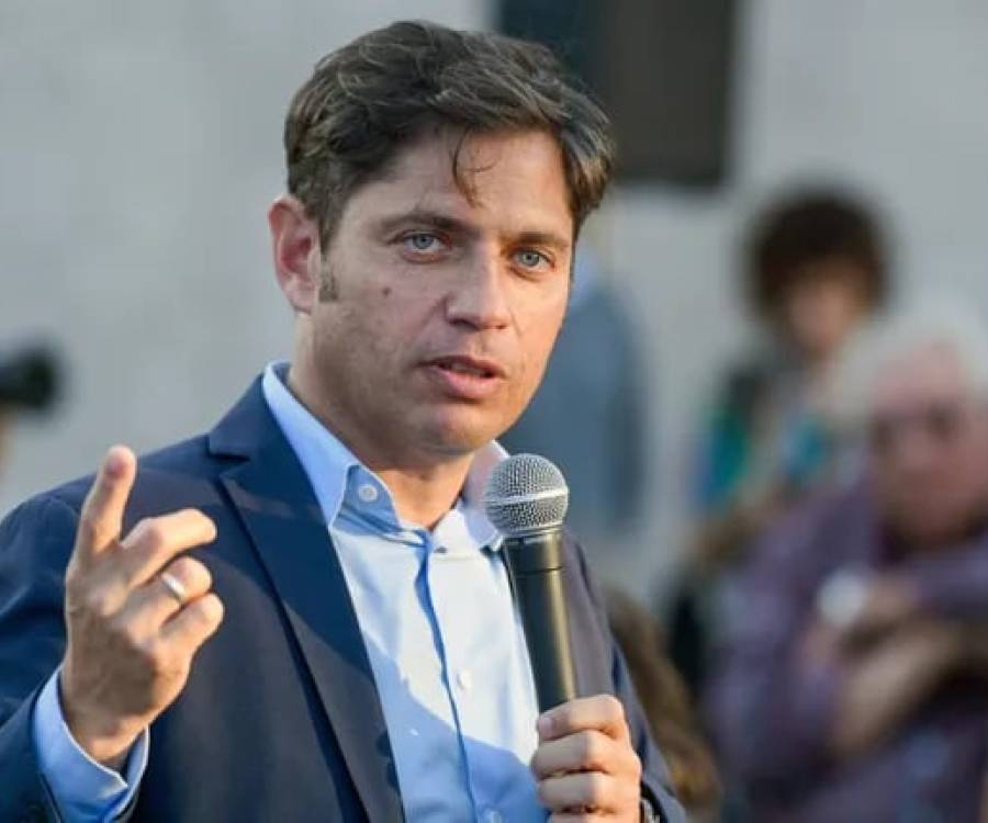 Kicillof impulsó un «Pacto con el Pueblo» y pidió derrumbar la Ley Bases