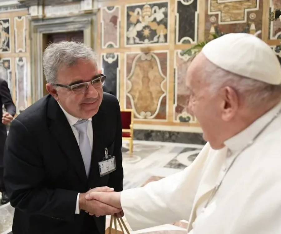 Raúl Jalil visitó al Papa Francisco