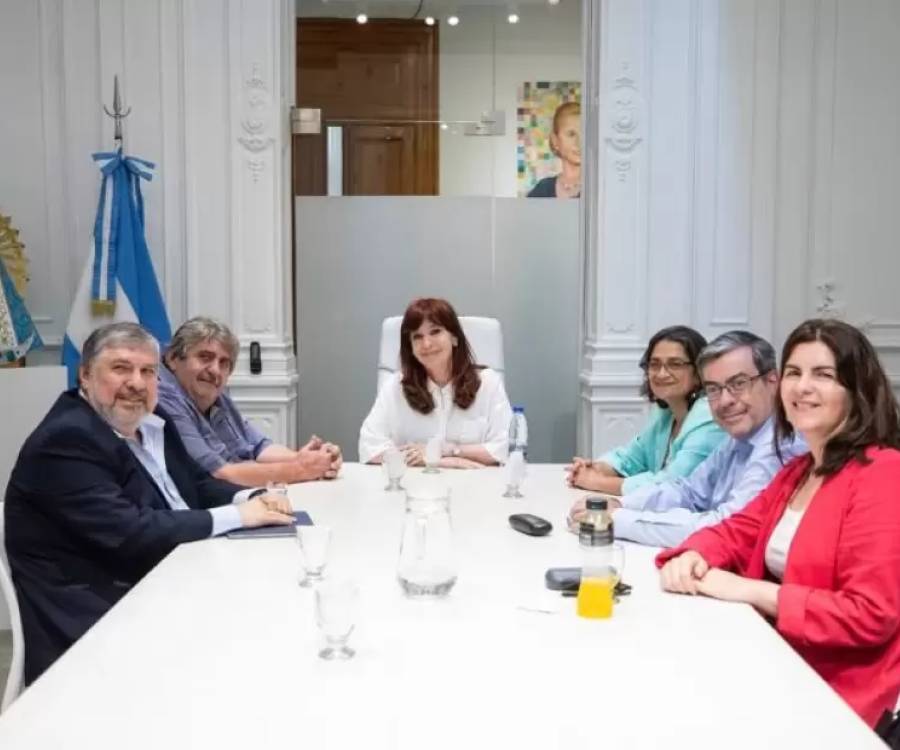 Cristina se reunió con Corpacci y los precandidatos del PJ