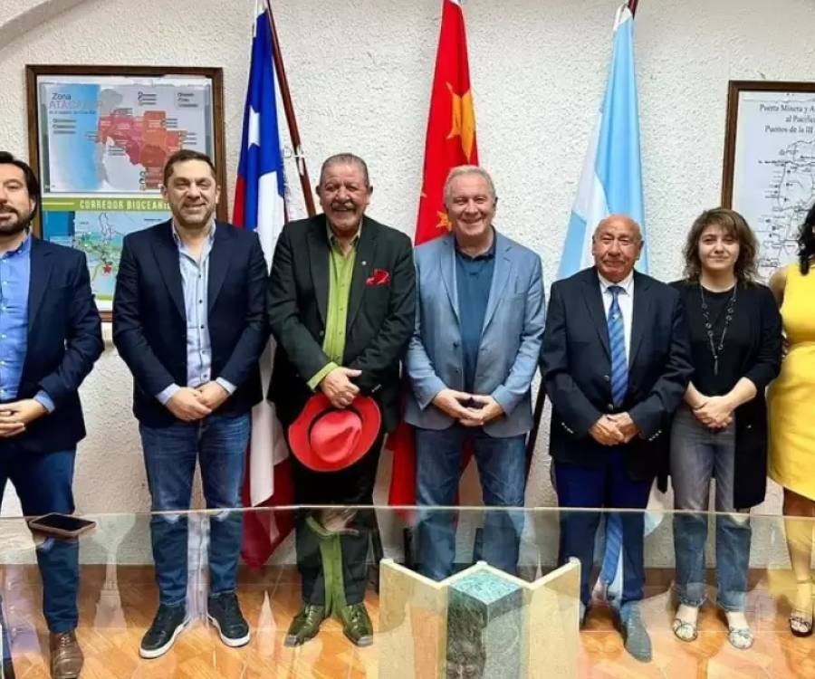 Dusso se reunió en Chile para continuar avanzando sobre el Corredor Bioceánico Ferroviario