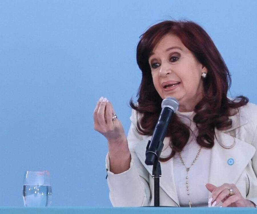 Cristina le respondió a Milei