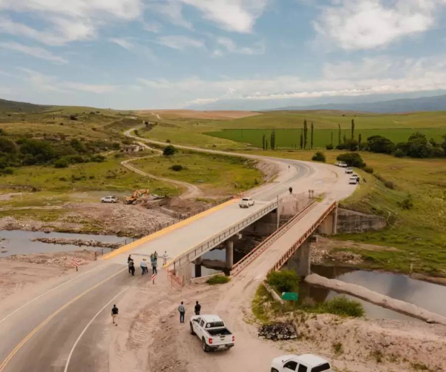 Inaugurarán el puente de Singuil en enero y avanzarán con el pavimento de la Ruta 1