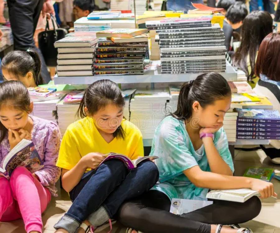 Los libros no muerden en China: se leen 15.500 por minuto