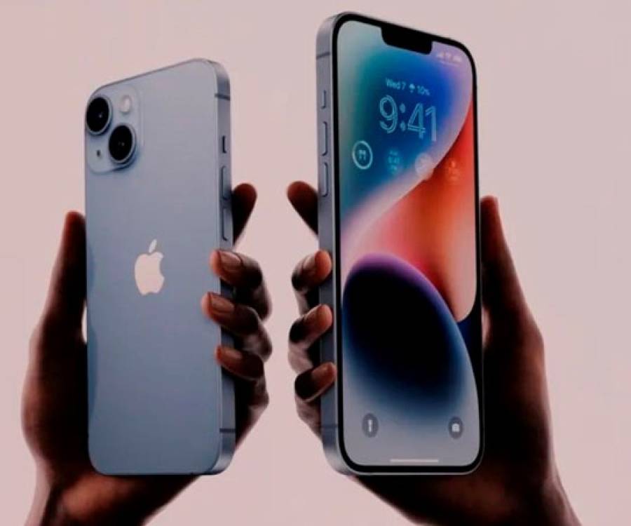 A qué precio deberían quedar los iPhone con la baja del 30% que anunció el Gobierno
