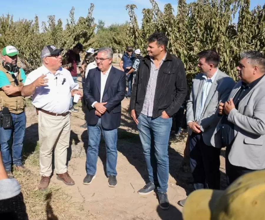 Importante convocatoria en la jornada de Fruticultura en Valle Viejo y Andalgalá