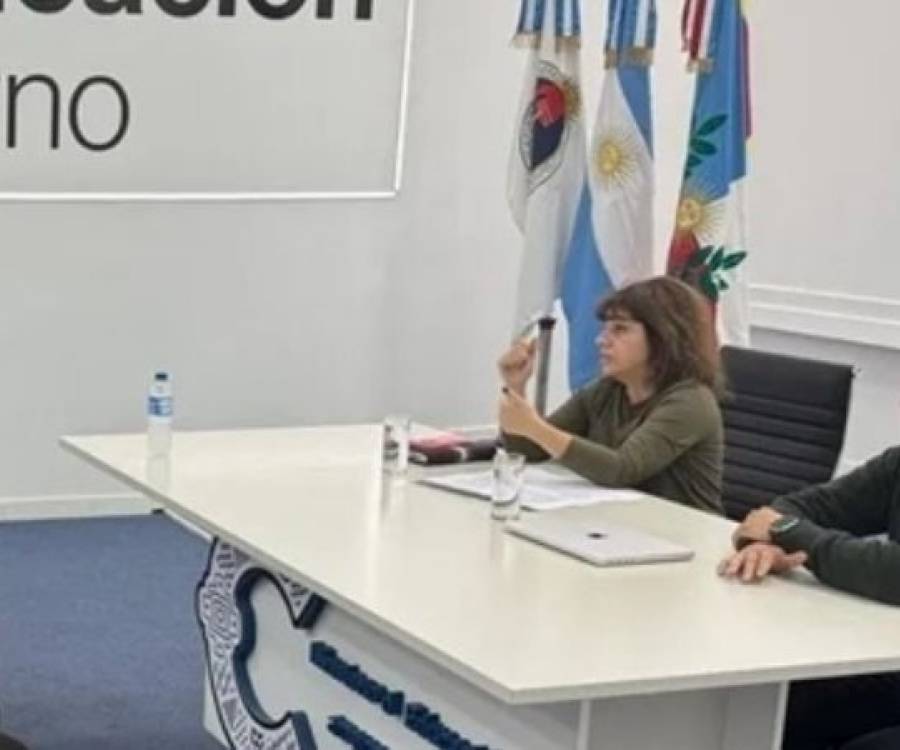 Gremios Docentes fueron convocados a la paritaria salarial