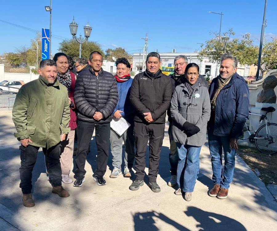 Estatales lanzaron el Frente de Trabajadores Unidos y hoy se movilizarán