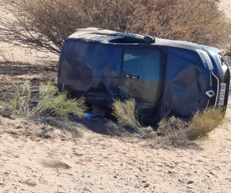 Tres mujeres resultaron heridas en un violento vuelco en el interior catamarqueño