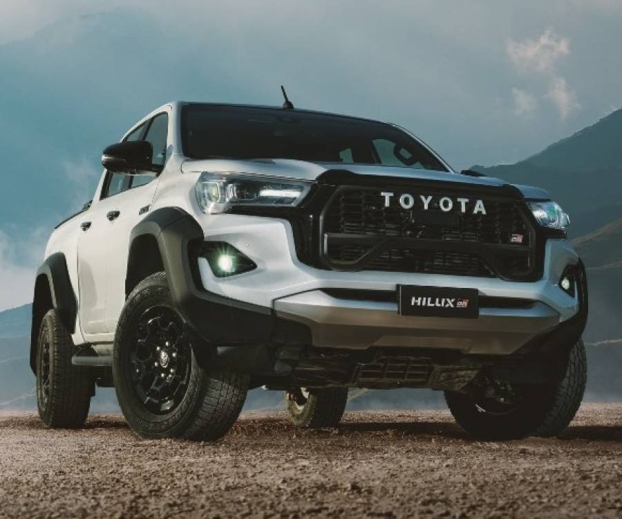 Toyota lanza financiamiento especial para la camioneta Hilux y Corolla Cross