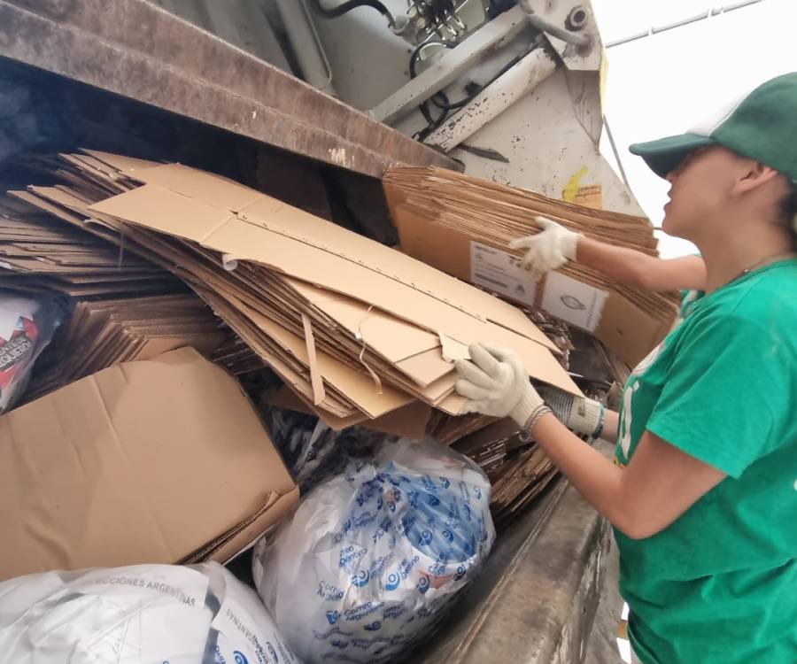 El programa GIRO invita a fuerzas políticas a disponer de materiales para reciclaje