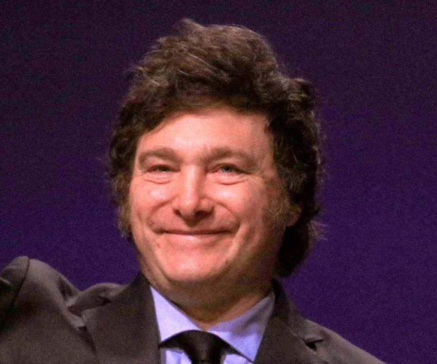 El Presidente planea visitar una provincia por mes y trasladar las reuniones de Gabinete al interior