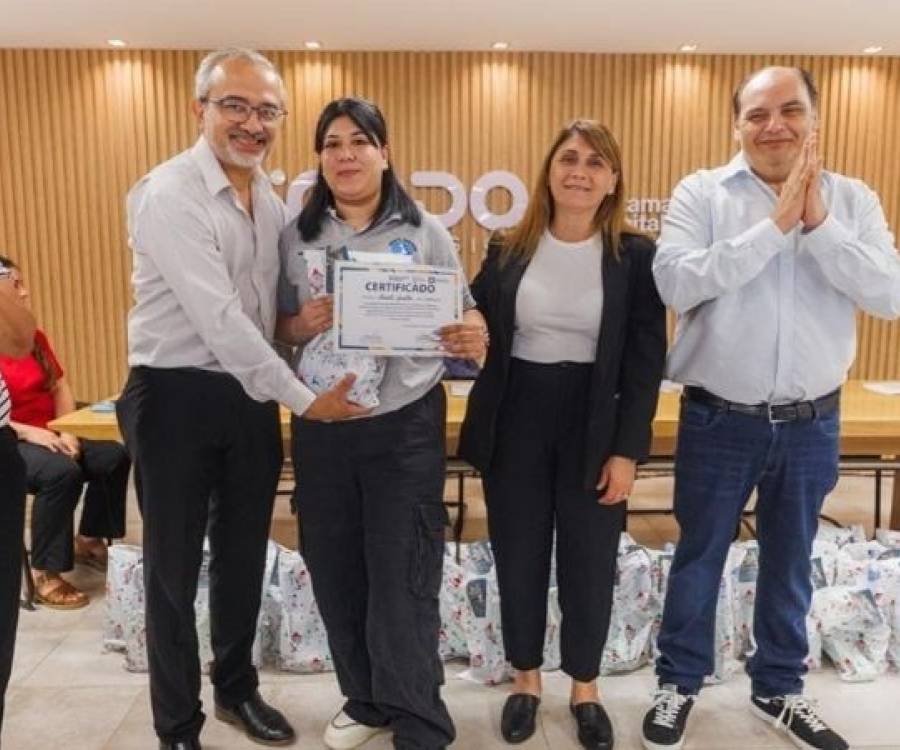 Gustavo Saadi elevó el área de Salud a rango de Secretaría y anunció más autonomía y recursos