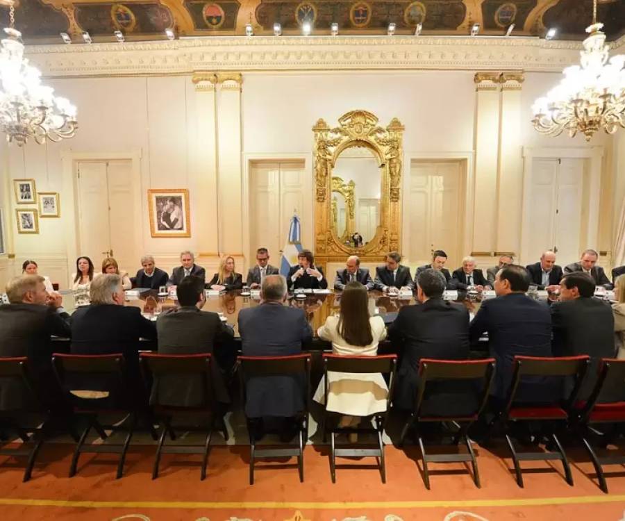 El Gobierno compensaría a gobernadores para destrabar la Reforma Laboral