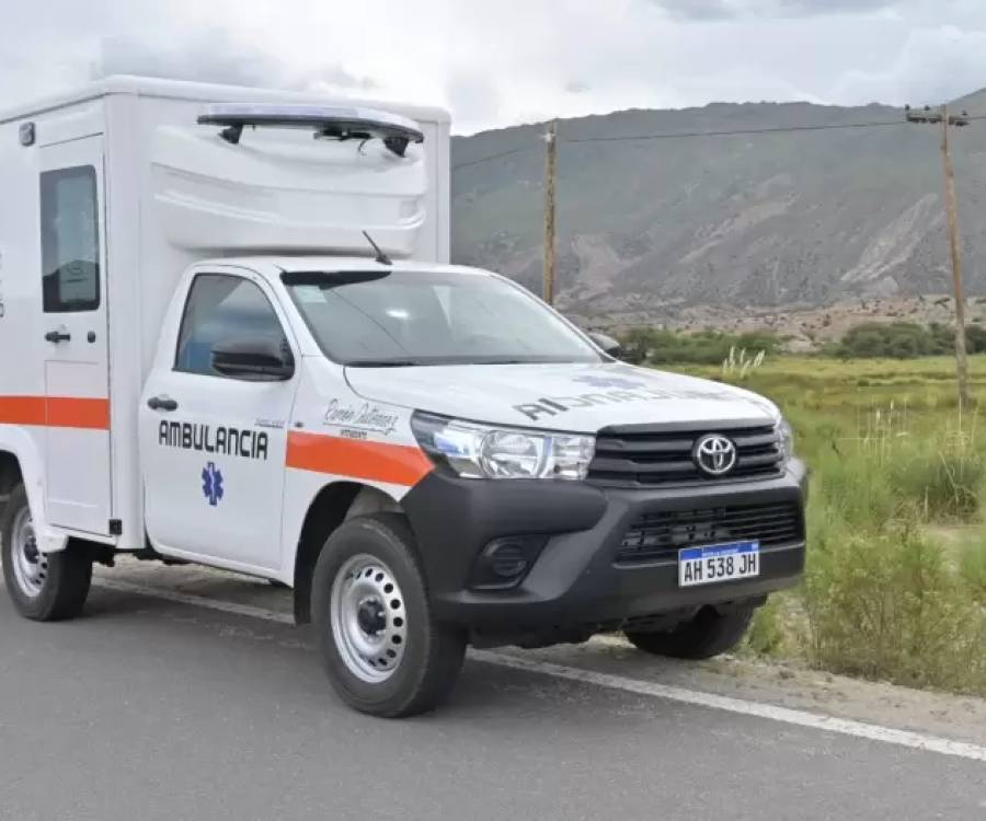 Laguna Blanca suma una ambulancia 4x4 y refuerza su respuesta sanitaria