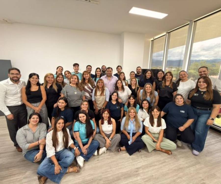 Programa Municipal de Ingles: sus docentes iniciaron el ciclo 2026 con un taller de fortalecimiento de equipos