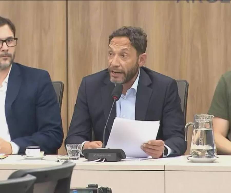 Caso $LIBRA: la Comisión Investigadora exige explicaciones a Javier y Karina Milei