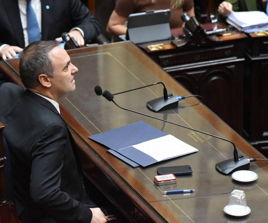 Las preguntas que eludió Manuel Adorni sobre $Libra y su patrimonio