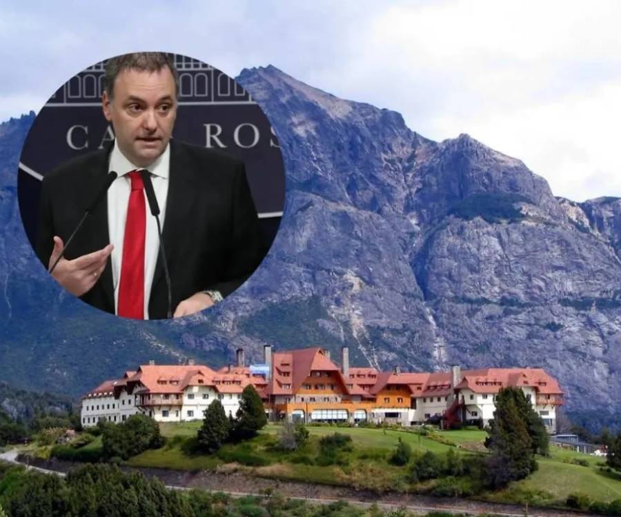 Otro viaje de Manuel Adorni a Bariloche pone en jaque al Gobierno