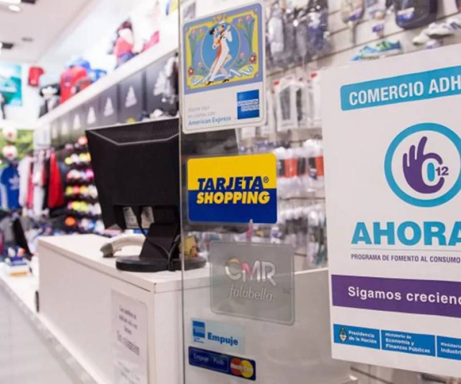 El Gobierno derogó 58 normas de comercio interior y eliminó Ahora 12 y Cuota Simple
