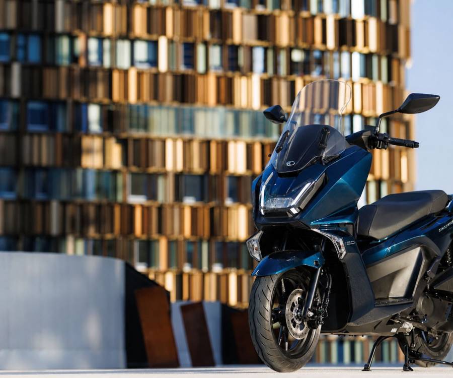 Motos: los 4 scooters que se lanzaron en Argentina y que arrancan en $4 millones