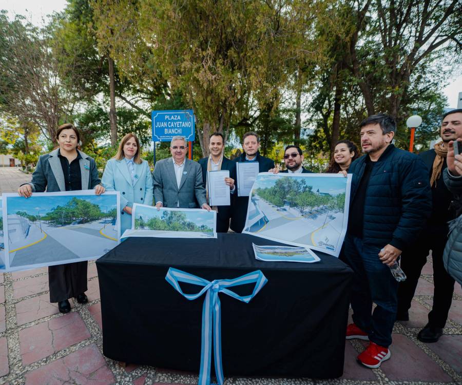 Con apoyo de la provincia, Saujil pondrá en valor su plaza principal y construirá su primer Cine Teatro
