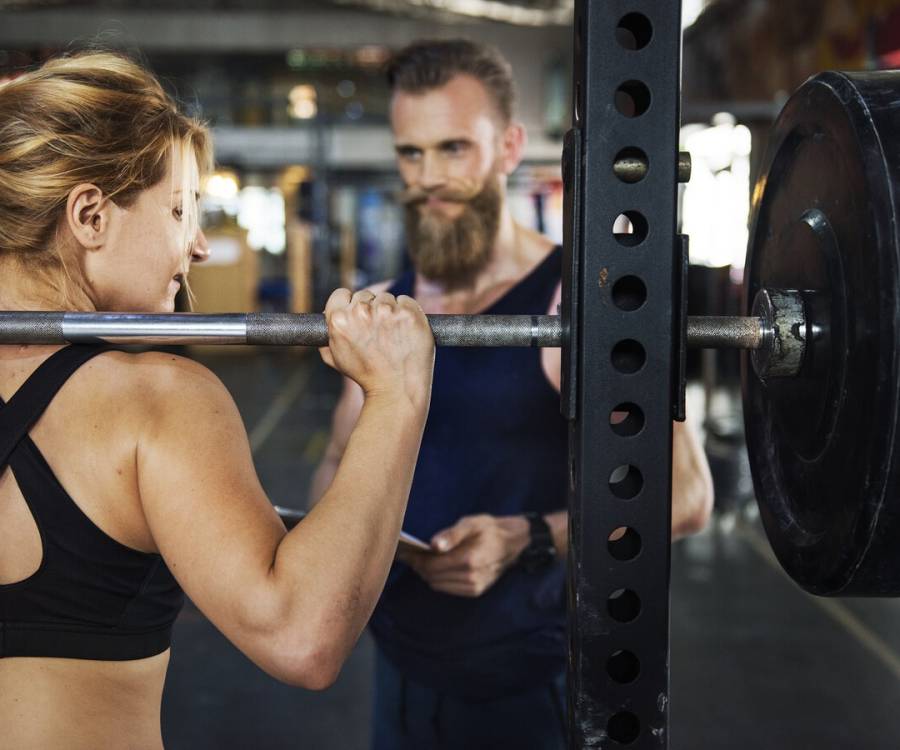 Los beneficios del entrenamiento con pesas en todas las etapas de la vida.