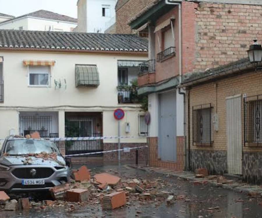Un temblor de magnitud 5,2 sacudió a Granada y provocó pánico y daños materiales en la madrugada