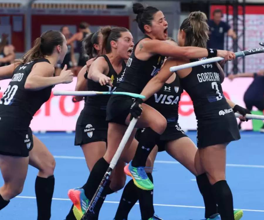 Las Leonas vencieron 2-0 a Escocia y avanzan en el Mundial de Hockey