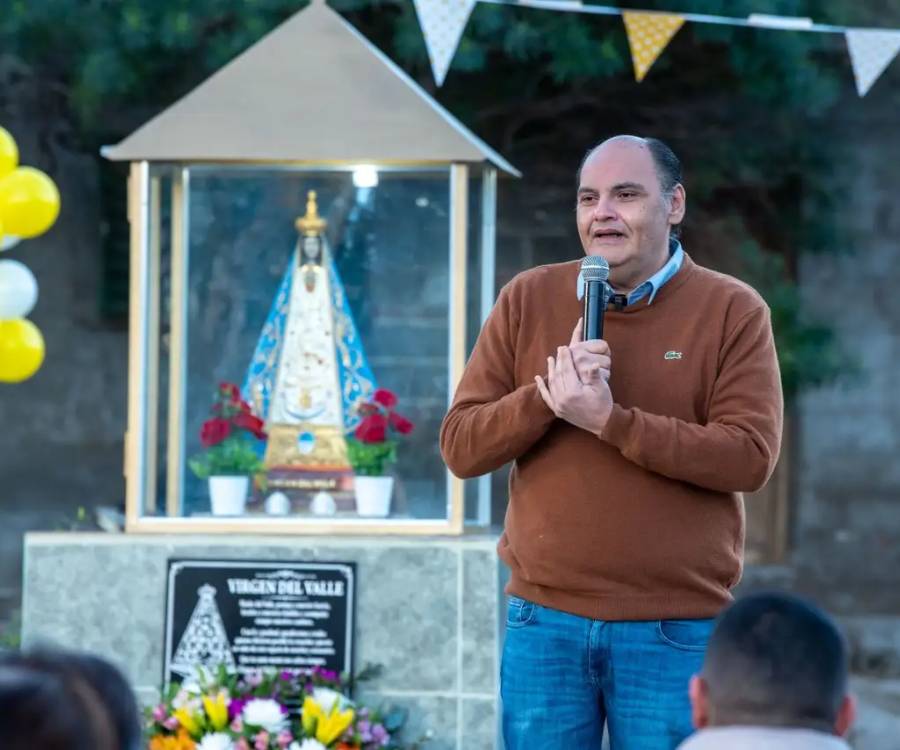 Saadi puso en valor la plazoleta Alto Paraná y una nueva gruta en el barrio Marcos Avellaneda