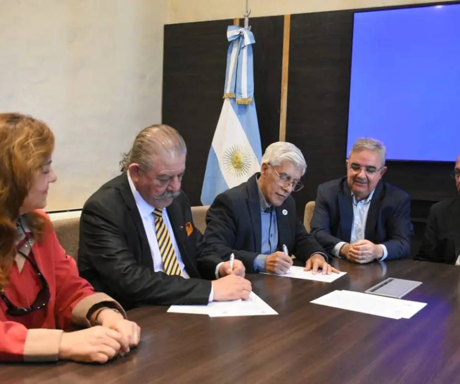 UNCA habilitará el pedido de inscripción de un centenar de estudiantes de Copiapó por año